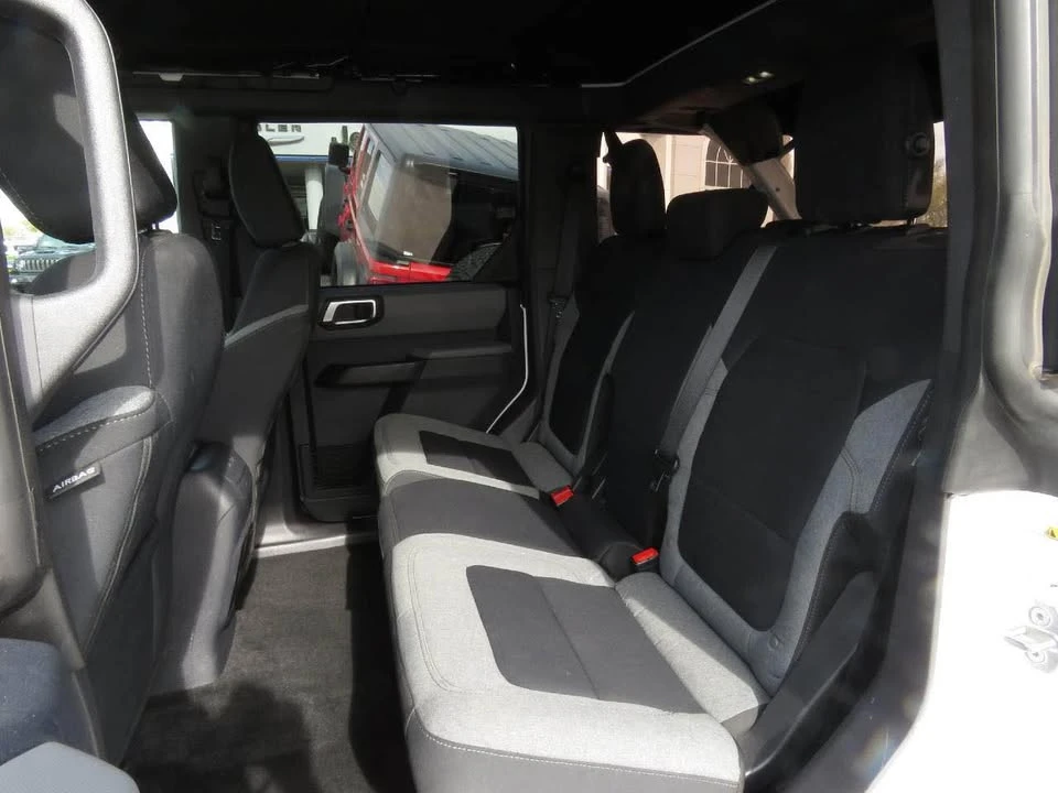 2023 Ford Bronco 6th Gen - Image 5 of 7