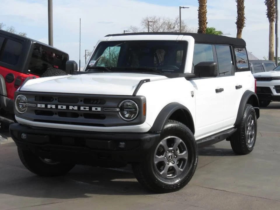 2023 Ford Bronco 6th Gen - Image 2 of 7
