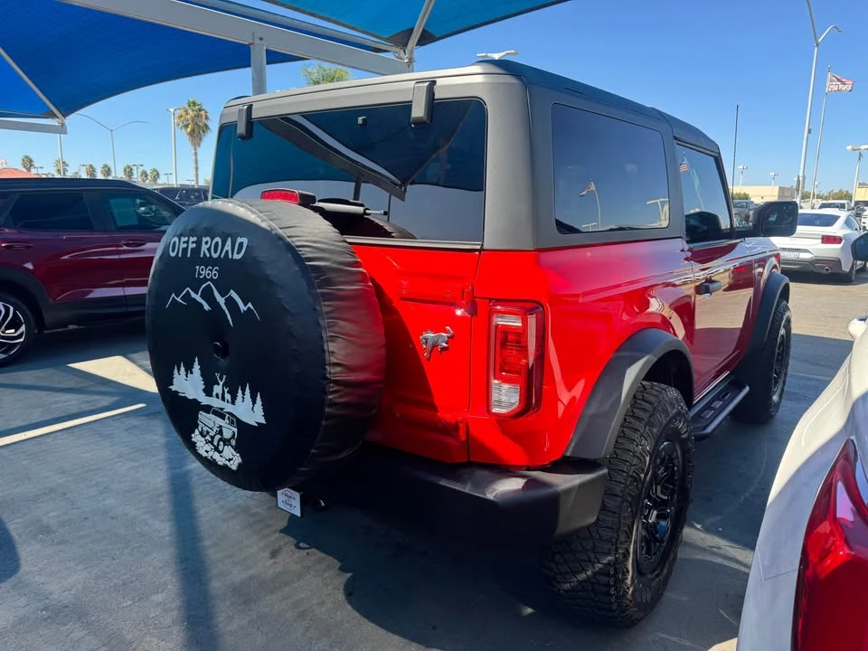 2023 Ford Bronco 6th Gen - Image 5 of 7