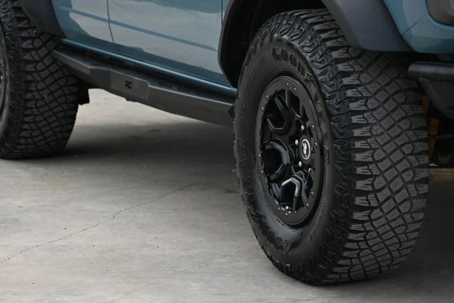 2023 Ford Bronco 6th Gen - Image 16 of 31