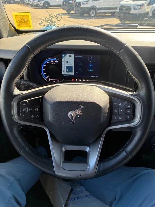 2023 Ford Bronco 6th Gen - Image 7 of 11