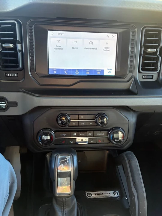 2023 Ford Bronco 6th Gen - Image 9 of 11