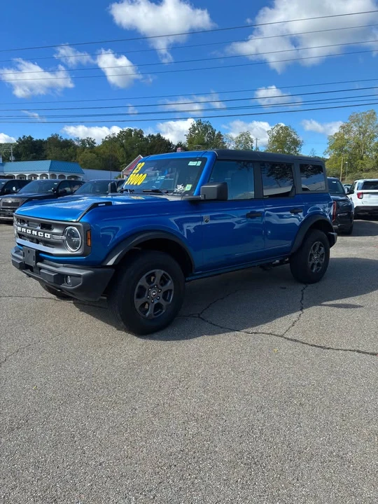 2023 Ford Bronco 6th Gen - Image 3 of 11
