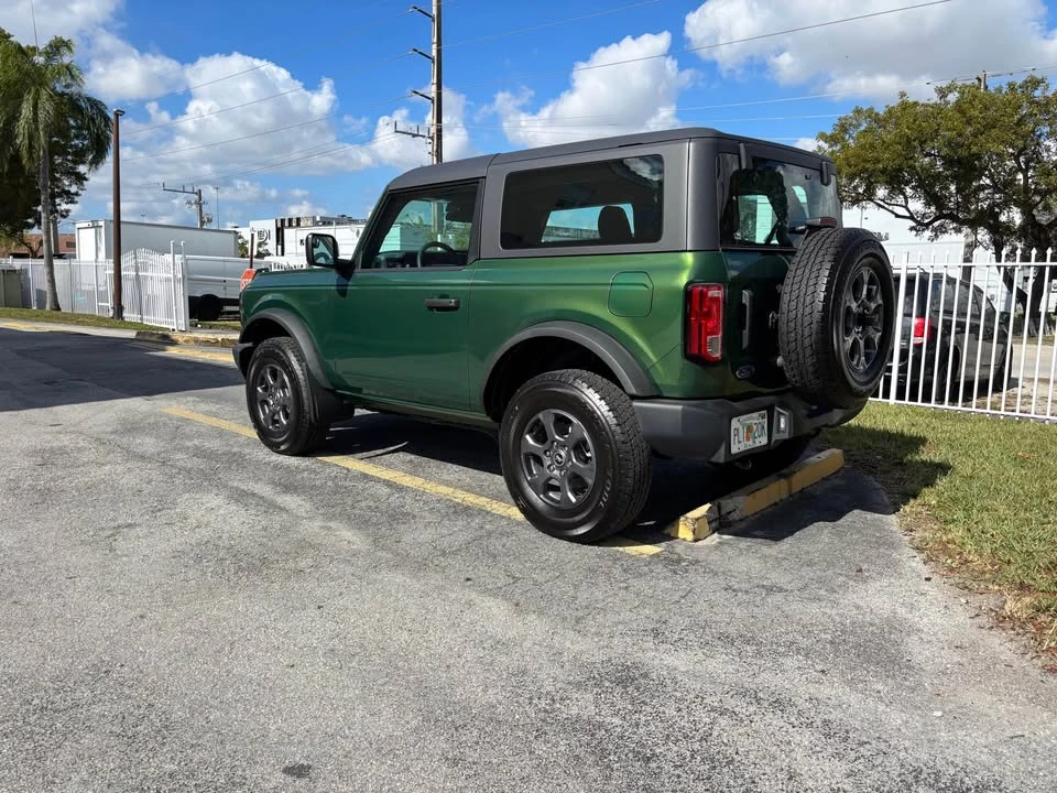 2023 Ford Bronco 6th Gen - Image 2 of 9