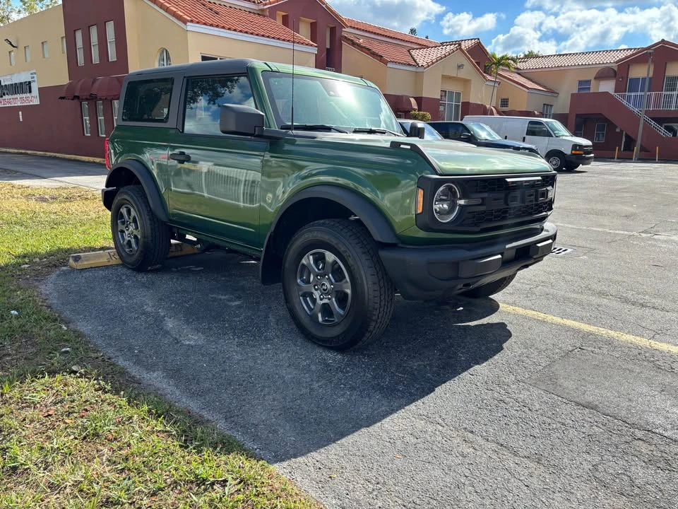 2023 Ford Bronco 6th Gen - Image 5 of 9