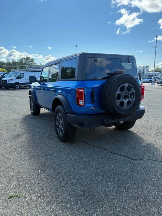 2023 Ford Bronco 6th Gen - Image 2 of 11
