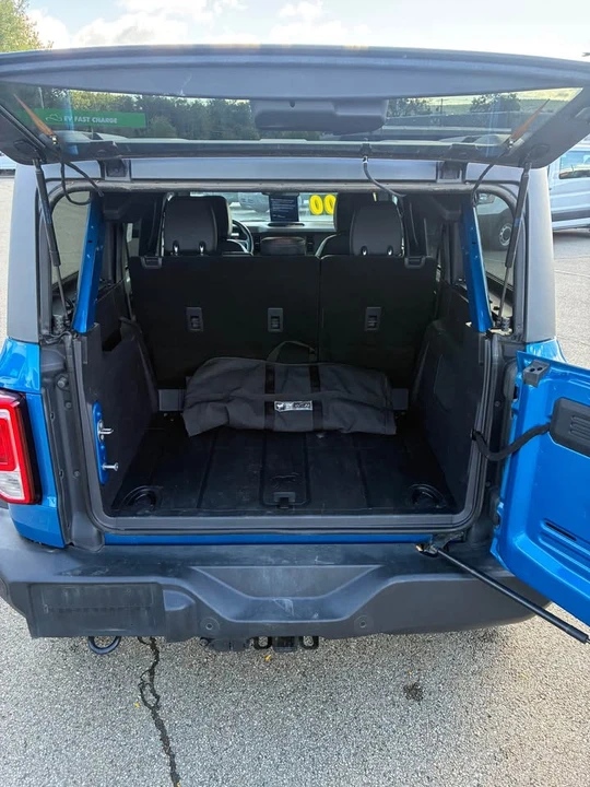 2023 Ford Bronco 6th Gen - Image 11 of 11