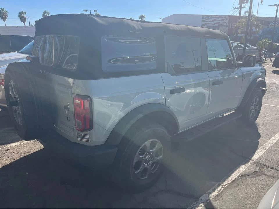 2023 Ford Bronco 6th Gen - Image 3 of 7