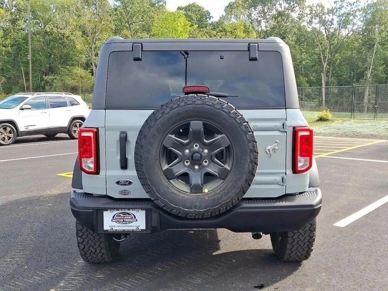 2023 Ford Bronco 6th Gen - Image 5 of 12
