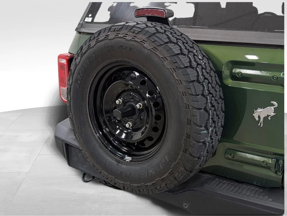 2023 Ford Bronco 6th Gen - Image 22 of 30