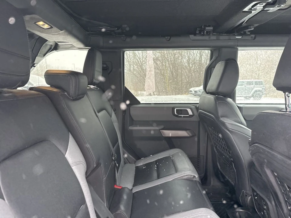 2023 Ford Bronco 6th Gen - Image 12 of 12
