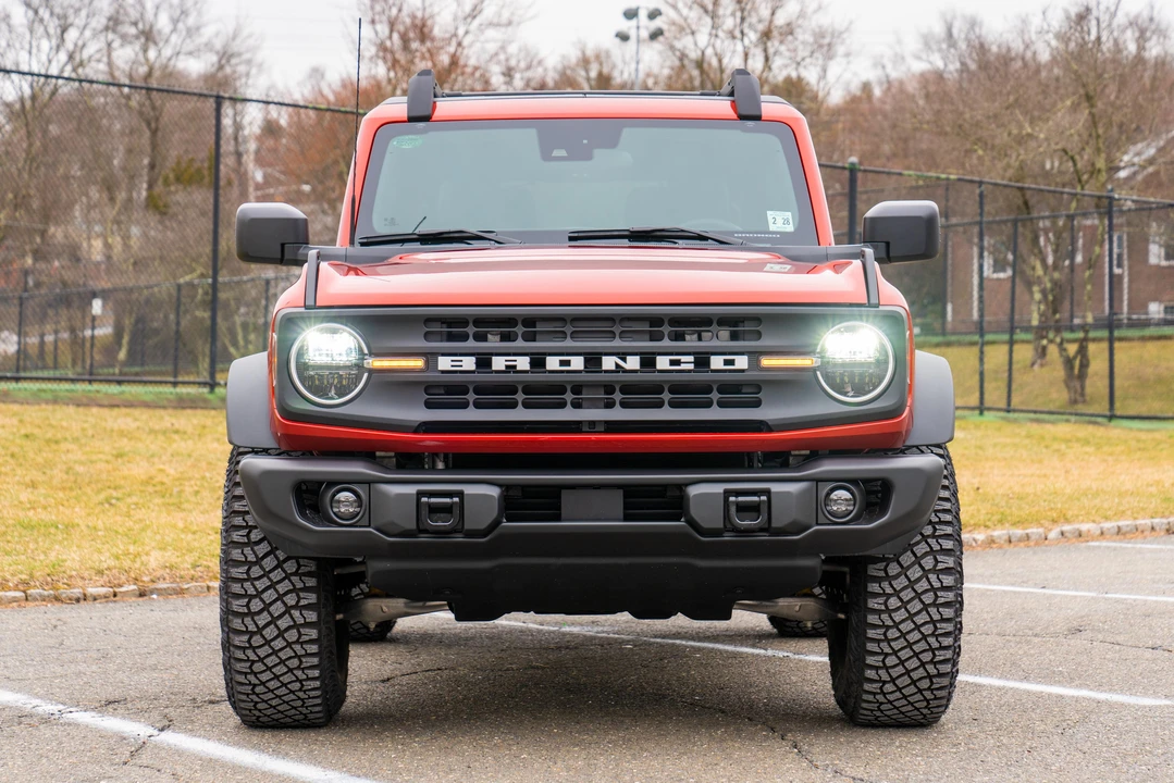 2023 Ford Bronco 6th Gen - Image 6 of 31