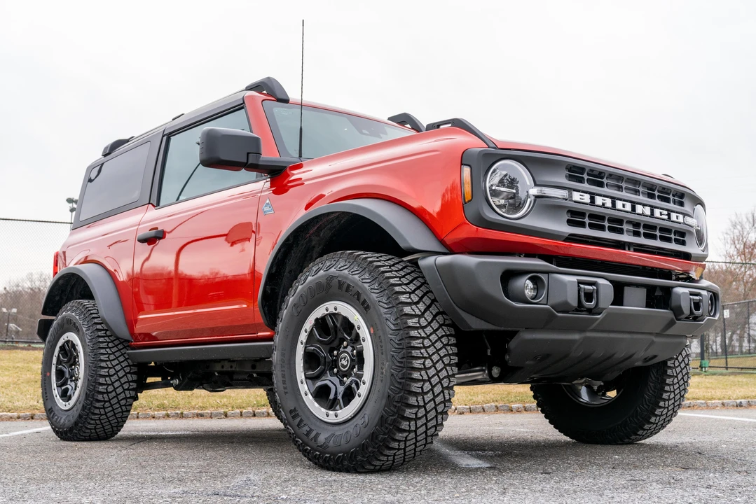 2023 Ford Bronco 6th Gen - Image 13 of 31