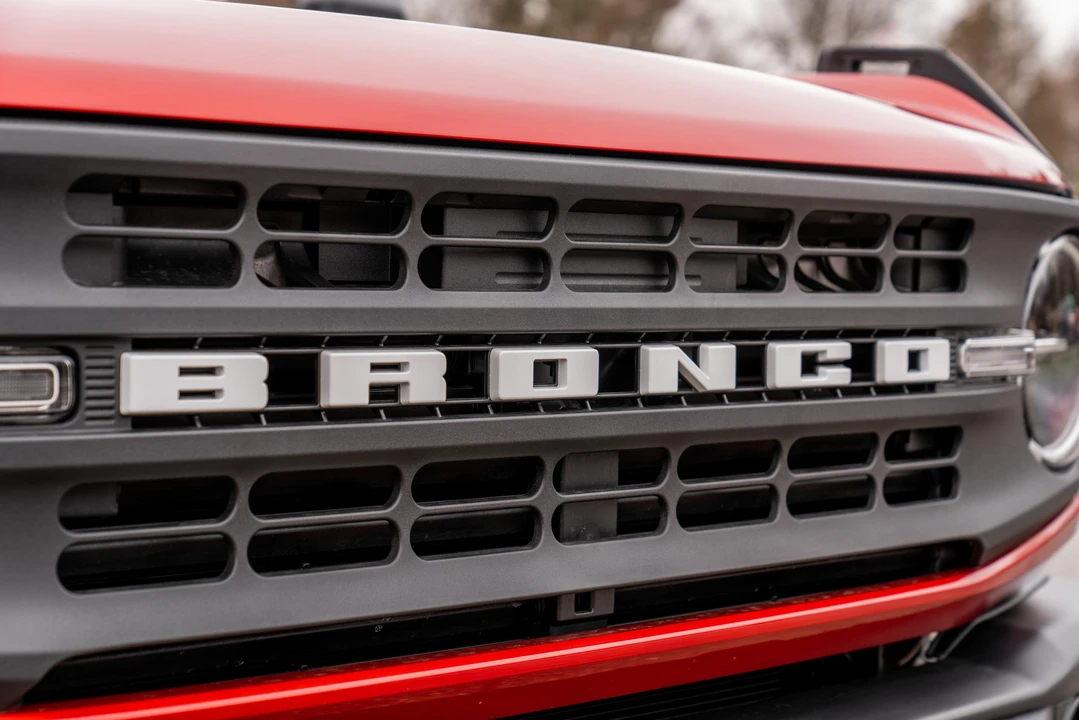 2023 Ford Bronco 6th Gen - Image 18 of 31