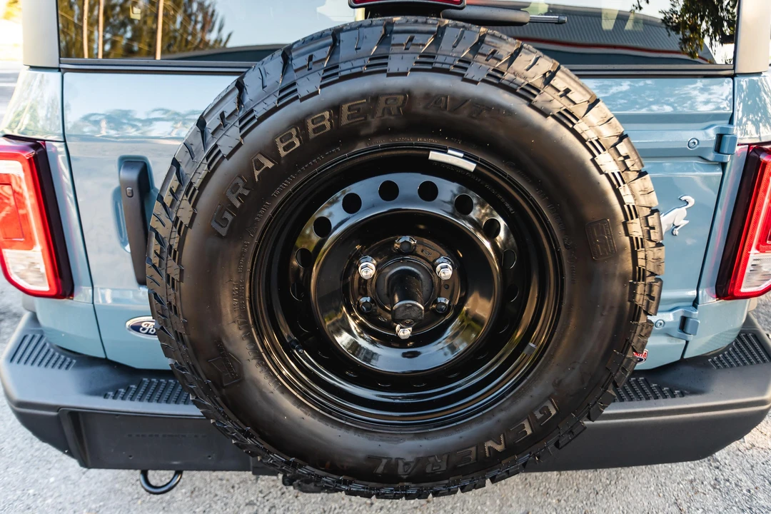2023 Ford Bronco 6th Gen - Image 26 of 31