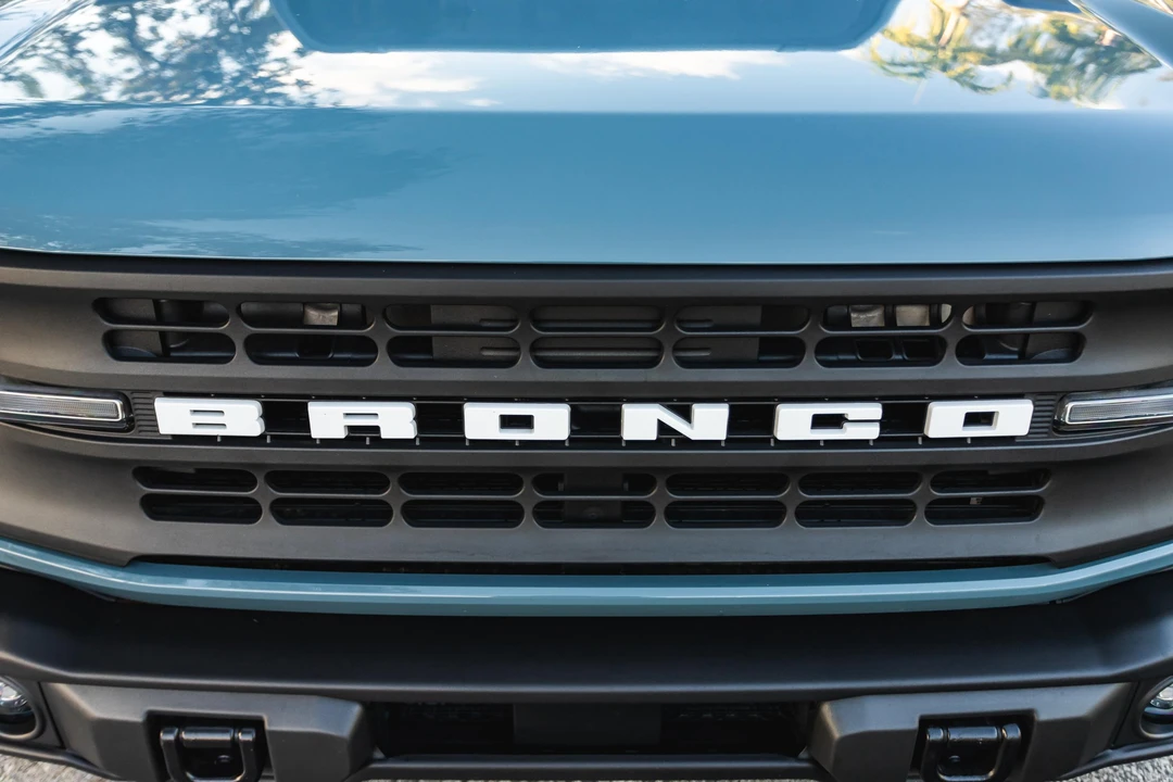 2023 Ford Bronco 6th Gen - Image 16 of 31