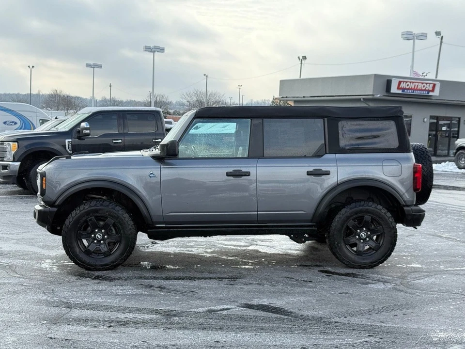 2023 Ford Bronco 6th Gen - Image 6 of 12