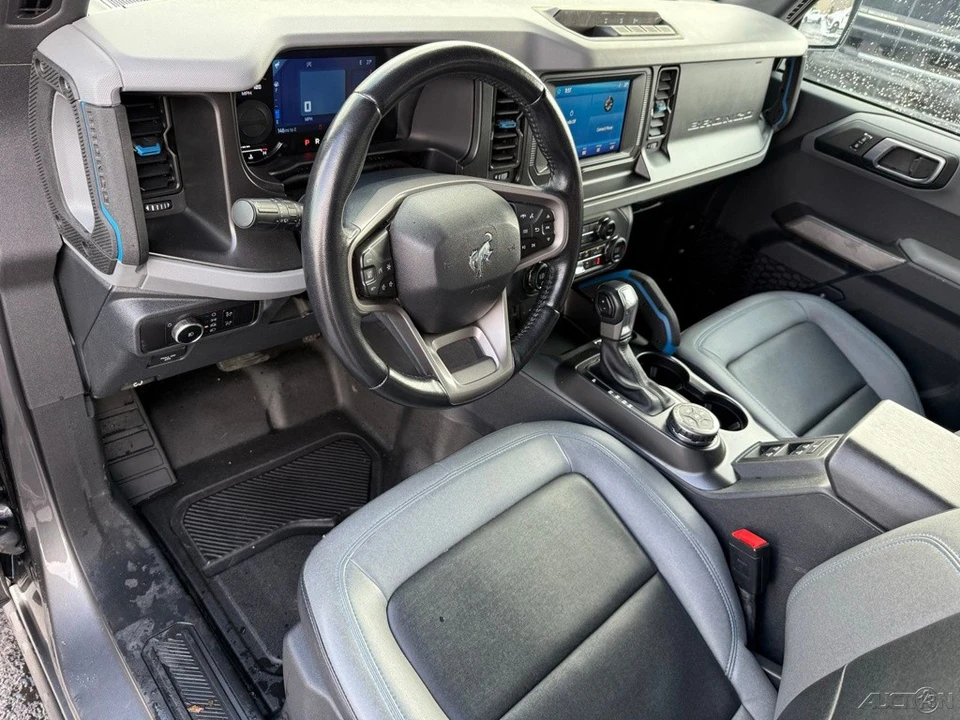 2023 Ford Bronco 6th Gen - Image 11 of 12