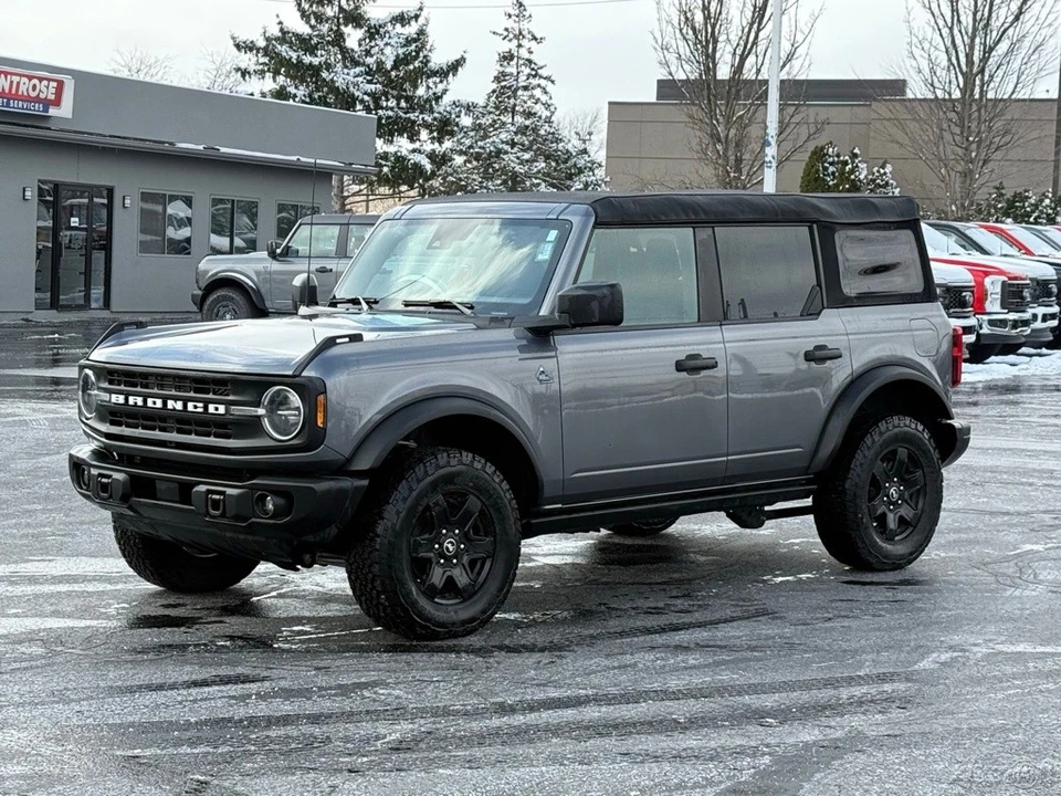 2023 Ford Bronco 6th Gen - Image 7 of 12