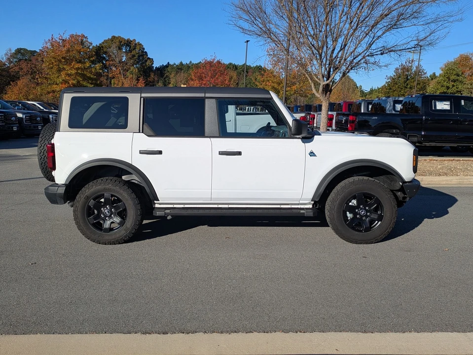 2023 Ford Bronco 6th Gen - Image 3 of 12