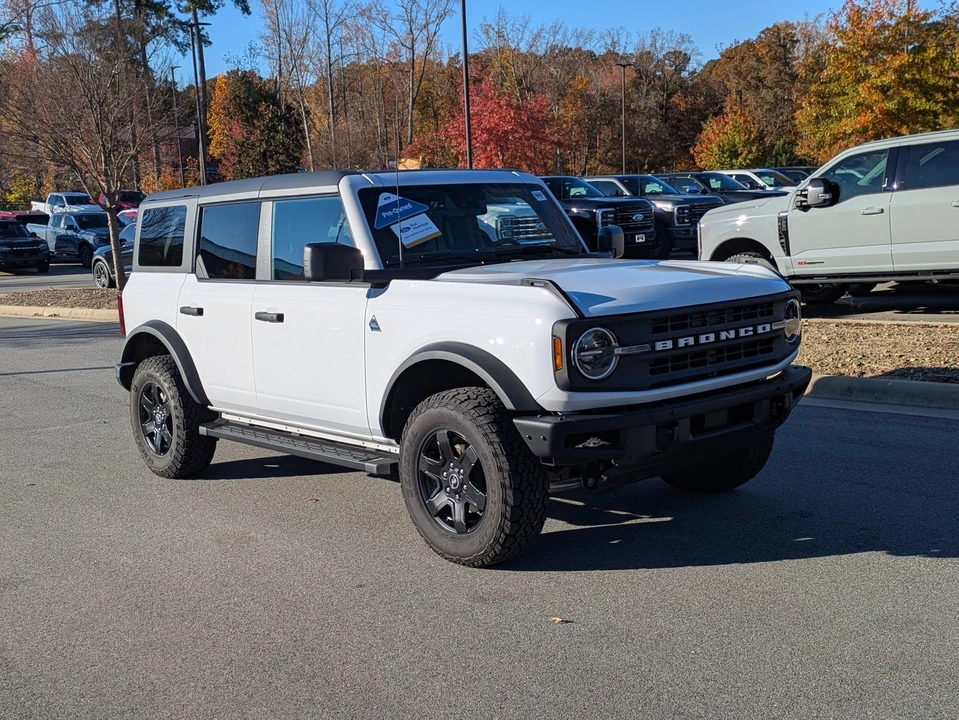 2023 Ford Bronco 6th Gen - Image 2 of 21