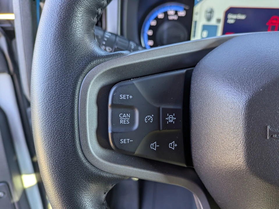 2023 Ford Bronco 6th Gen - Image 19 of 21