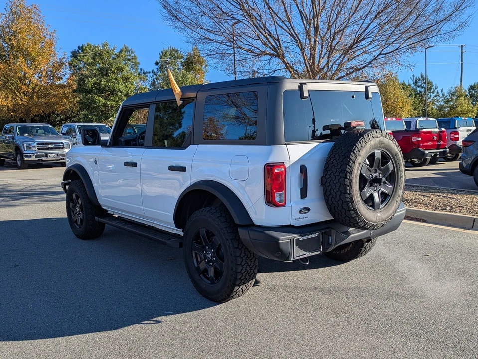 2023 Ford Bronco 6th Gen - Image 6 of 12
