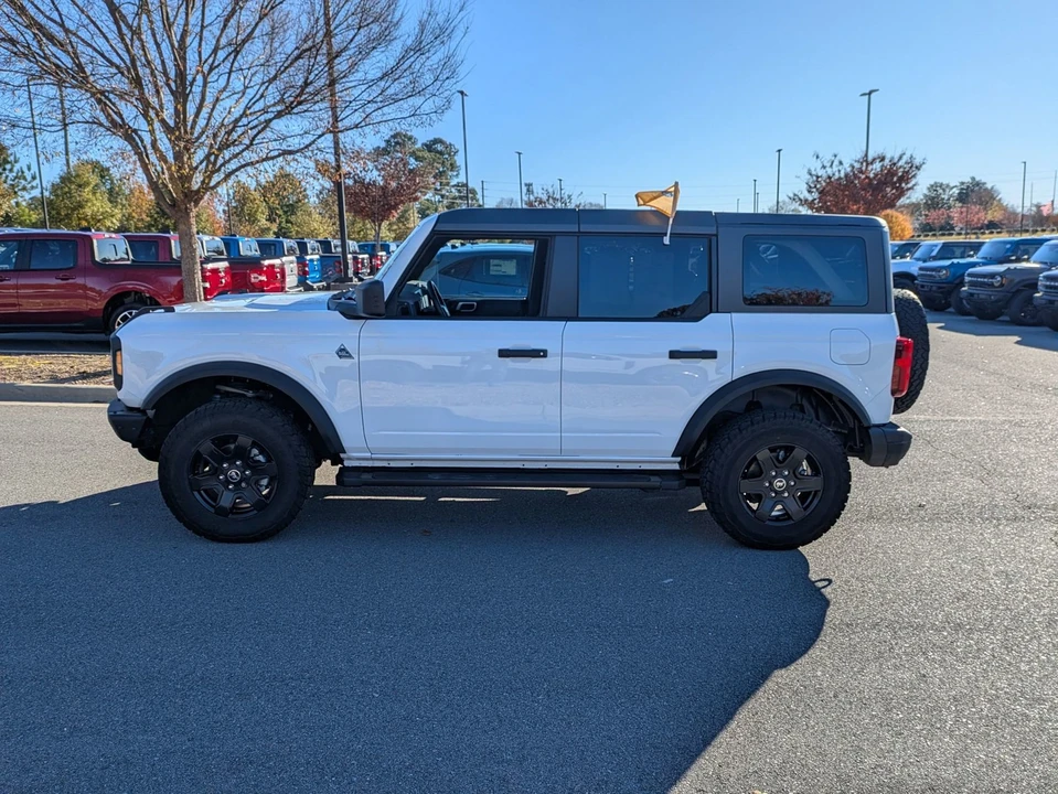 2023 Ford Bronco 6th Gen - Image 7 of 12