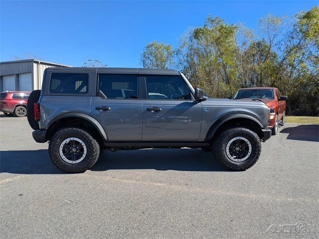 2023 Ford Bronco 6th Gen - Image 3 of 12