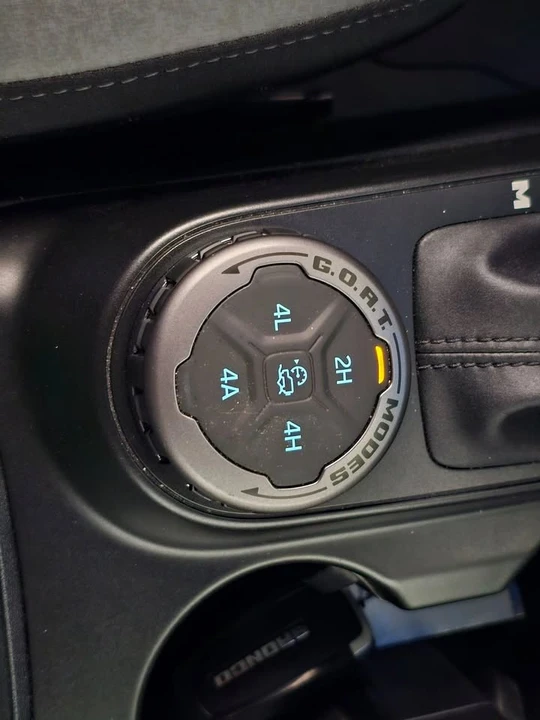 2023 Ford Bronco 6th Gen - Image 16 of 20