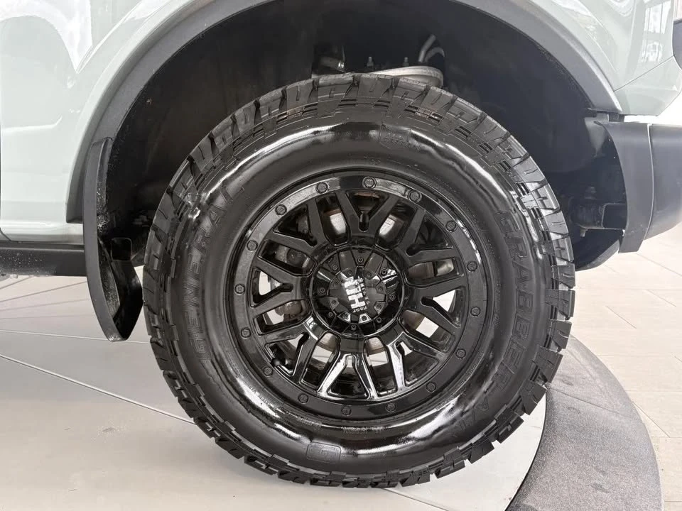 2023 Ford Bronco 6th Gen - Image 18 of 20