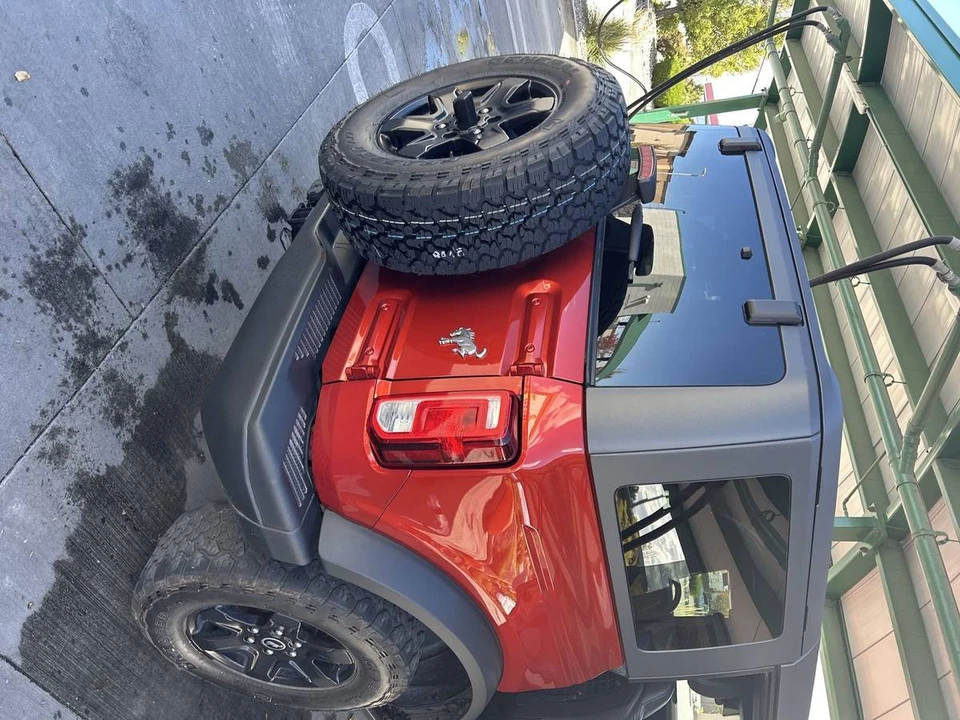2023 Ford Bronco 6th Gen - Image 6 of 13