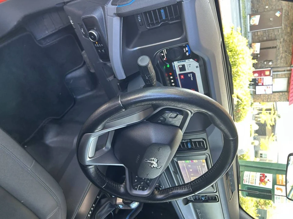2023 Ford Bronco 6th Gen - Image 11 of 13