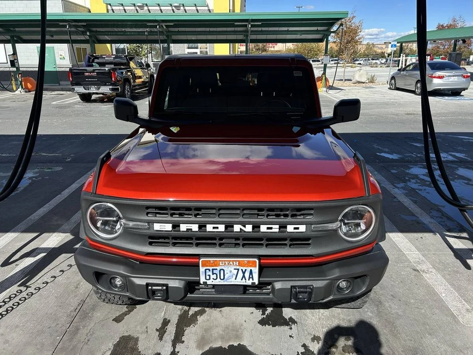 2023 Ford Bronco 6th Gen - Image 3 of 13