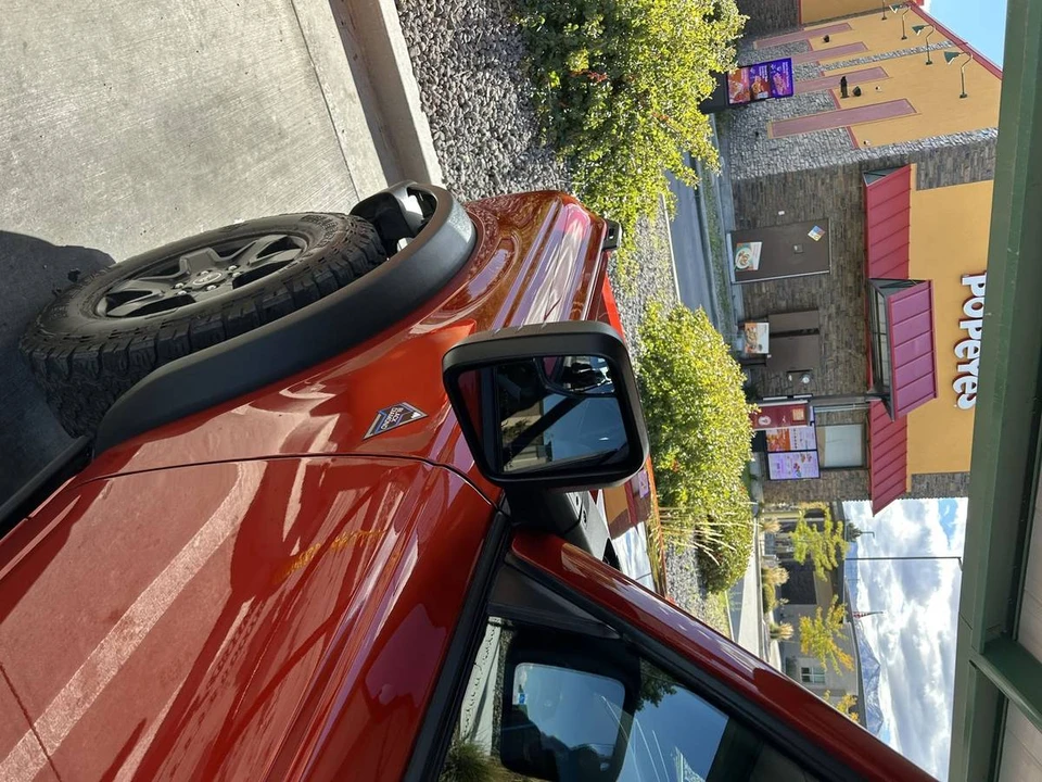 2023 Ford Bronco 6th Gen - Image 8 of 13