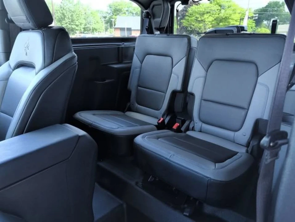 2023 Ford Bronco 6th Gen - Image 13 of 13