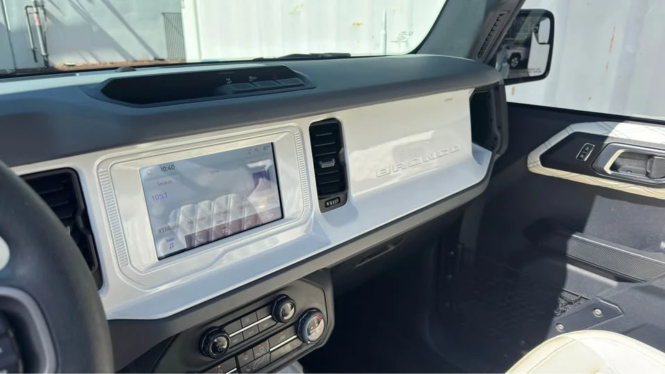 2023 Ford Bronco 6th Gen - Image 15 of 20