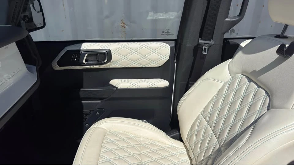 2023 Ford Bronco 6th Gen - Image 16 of 20