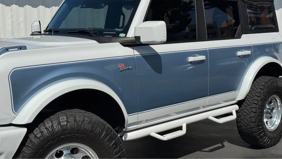 2023 Ford Bronco 6th Gen - Image 9 of 20