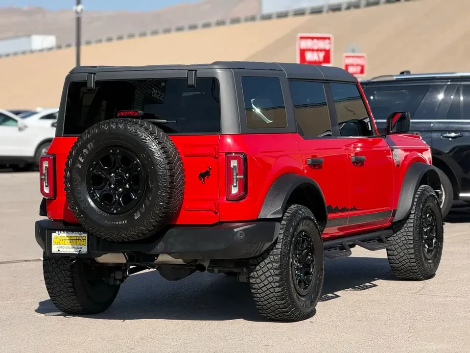 2023 Ford Bronco 6th Gen - Image 4 of 10