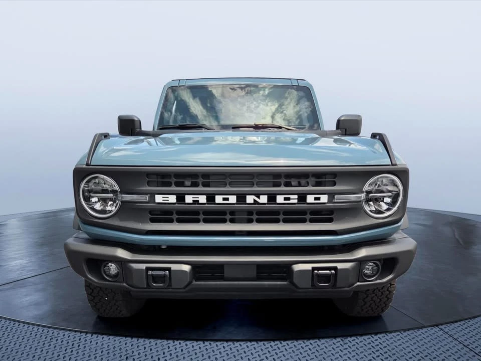 2023 Ford Bronco 6th Gen - Image 4 of 9