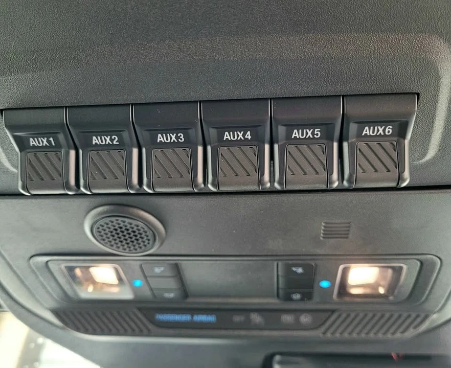 2023 Ford Bronco 6th Gen - Image 19 of 21