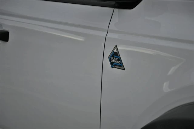 2023 Ford Bronco 6th Gen - Image 7 of 17