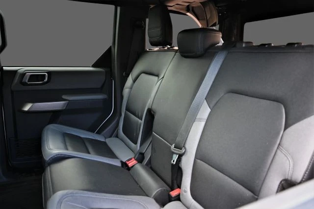 2023 Ford Bronco 6th Gen - Image 15 of 17