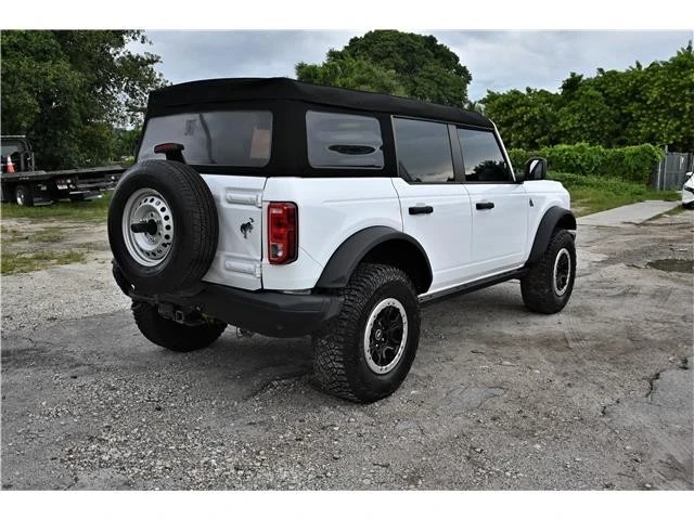 2023 Ford Bronco 6th Gen - Image 3 of 19