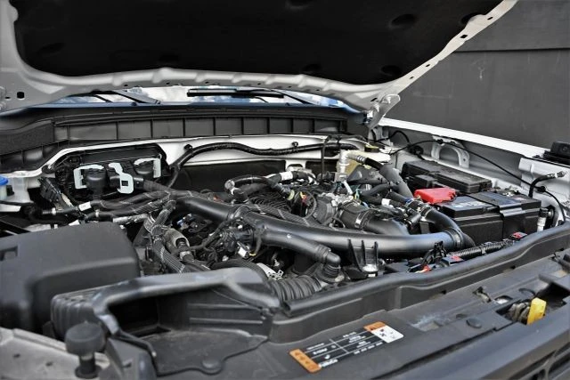 2023 Ford Bronco 6th Gen - Image 16 of 17