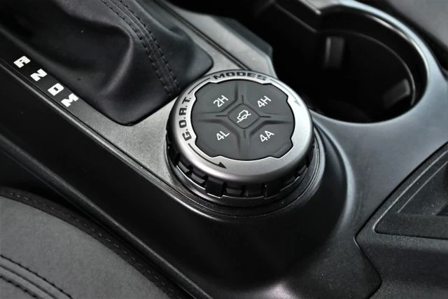 2023 Ford Bronco 6th Gen - Image 10 of 17