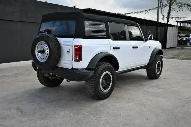 2023 Ford Bronco 6th Gen - Image 3 of 17
