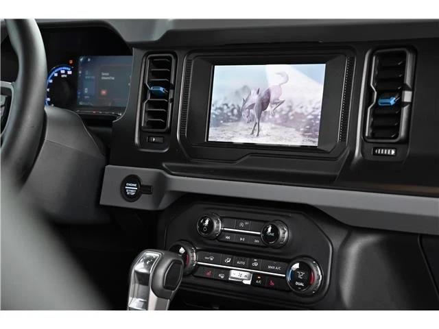 2023 Ford Bronco 6th Gen - Image 10 of 19