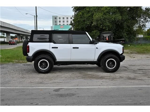 2023 Ford Bronco 6th Gen - Image 5 of 19
